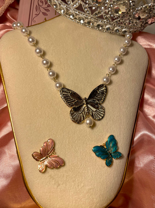 Collier Queen B 🦋✨